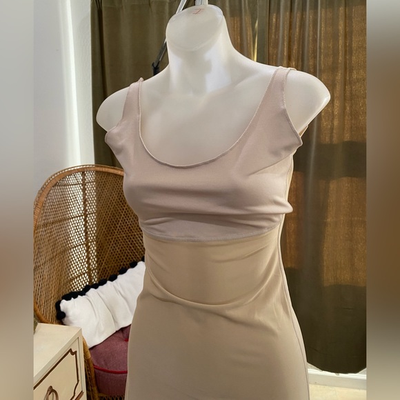 Spanx Shape-wear - Picture 3 of 5